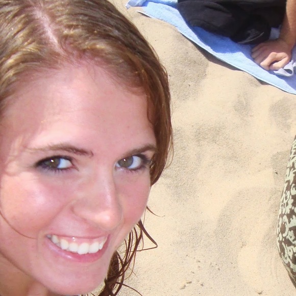 Meet your Posher, Rachel - Picture 1 of 1