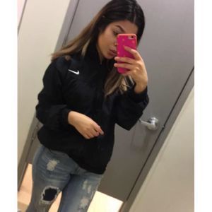 Meet your Posher, Jackie