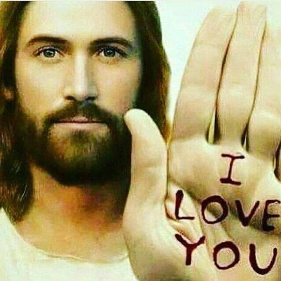 Meet your Posher, Claire - Picture 1 of 1