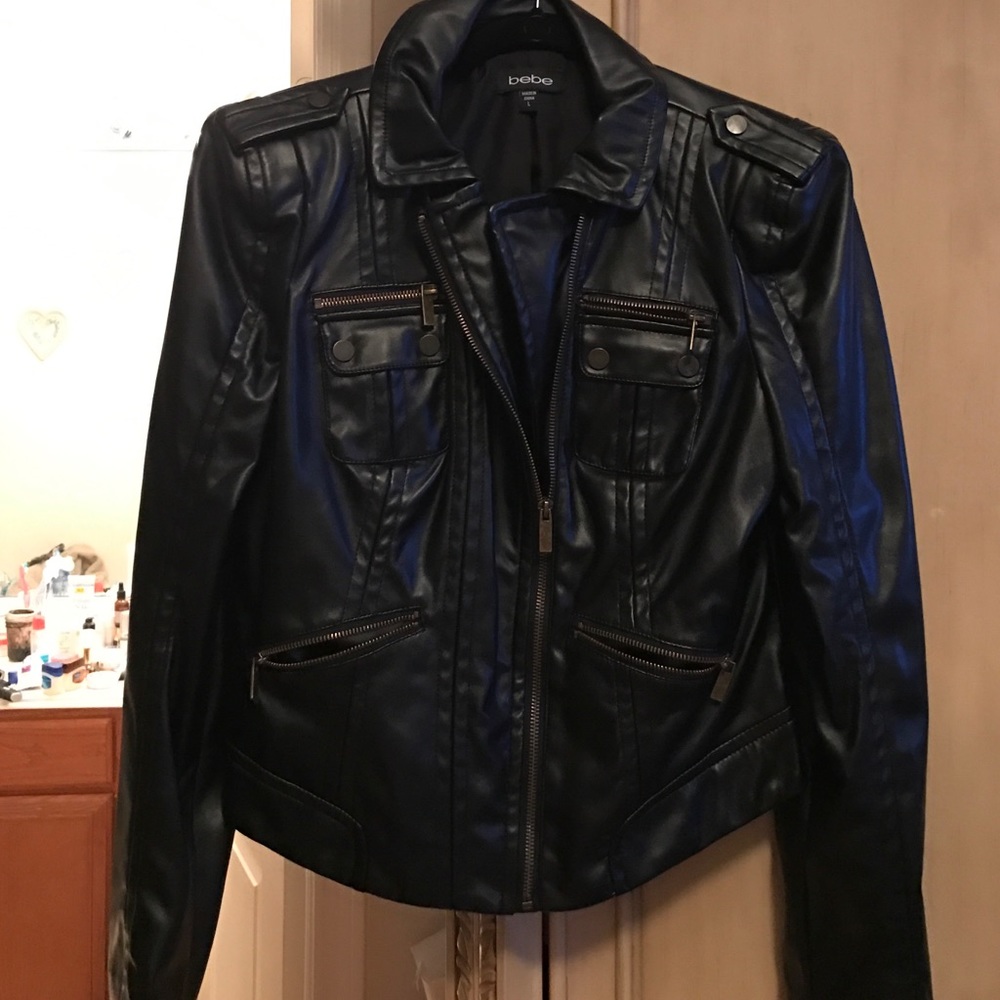bebe jaket  used sizeL