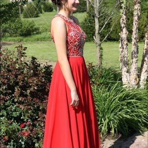 Red prom dress