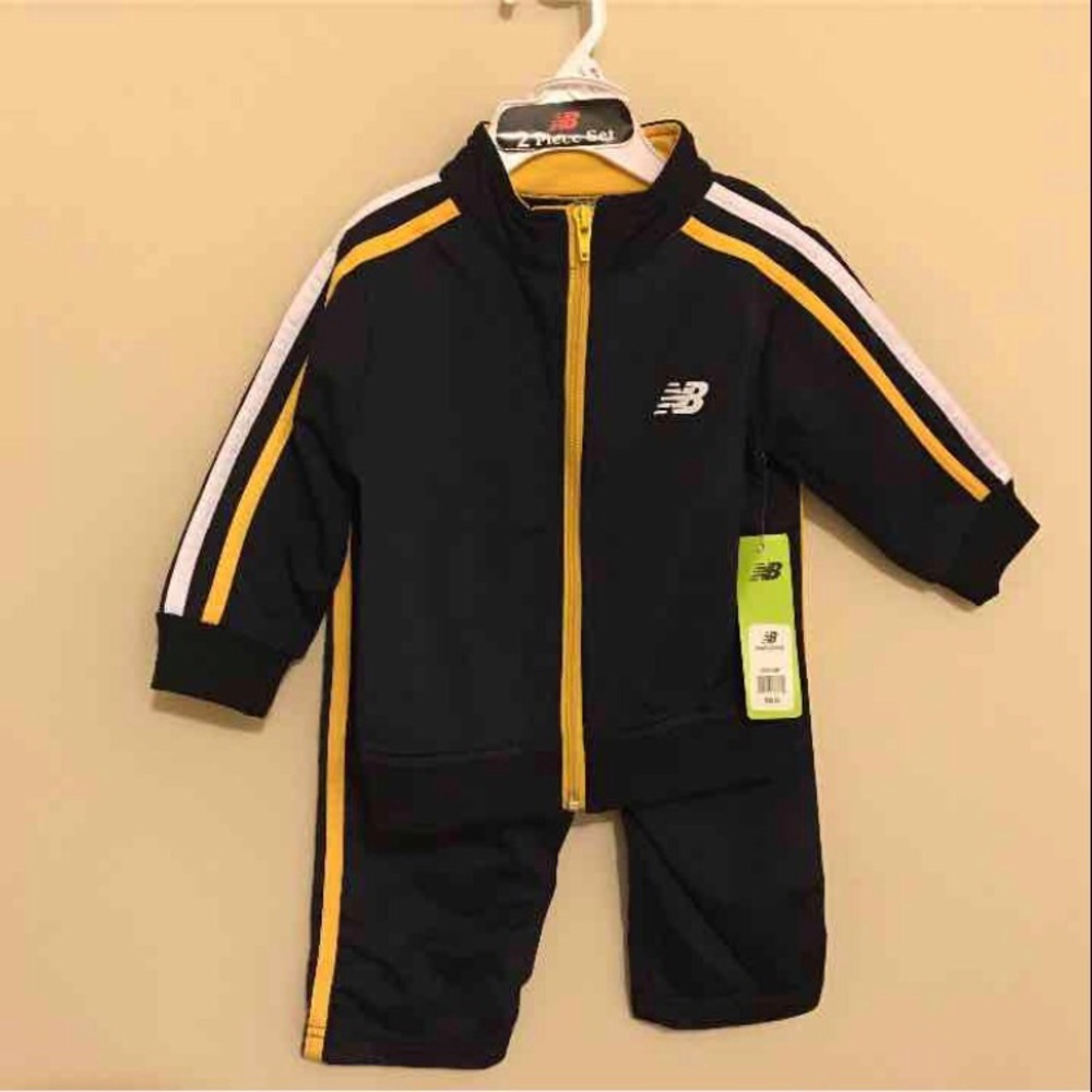 New Balance 2-piece set 18 months