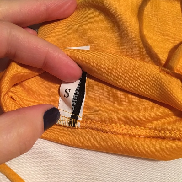 Orange 🍊 MINIMALIST triangle string bikini cheeky - Picture 4 of 4