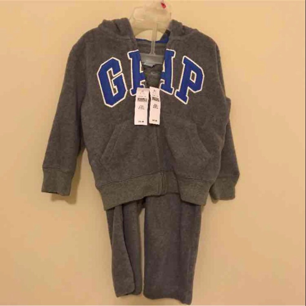 Gap Kids Sweater and Pants 2T
