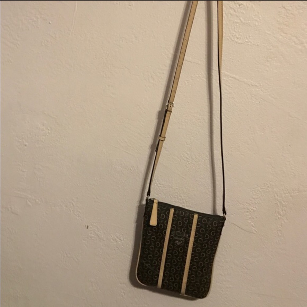 Guess bag