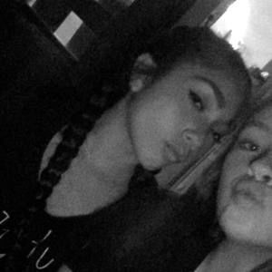 Meet your Posher, Isabella