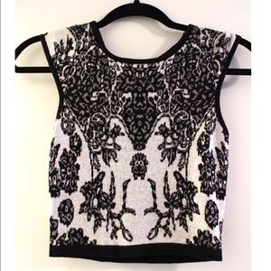 Crop top skirt set, knit sweater skirt set.