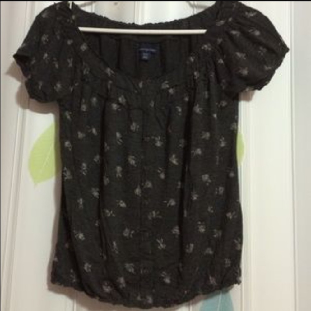 American Eagle Floral button up Cardigan