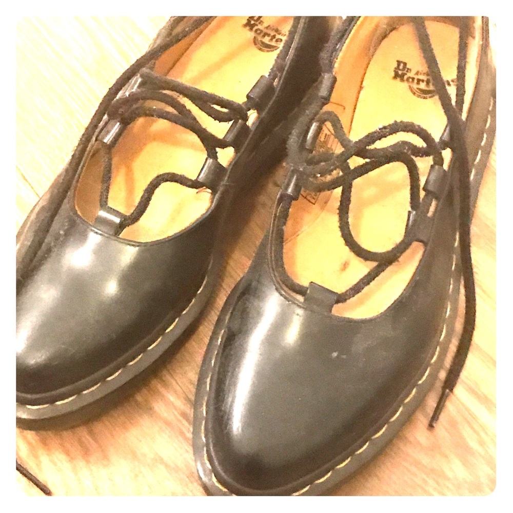 Dr Marten woman shoes