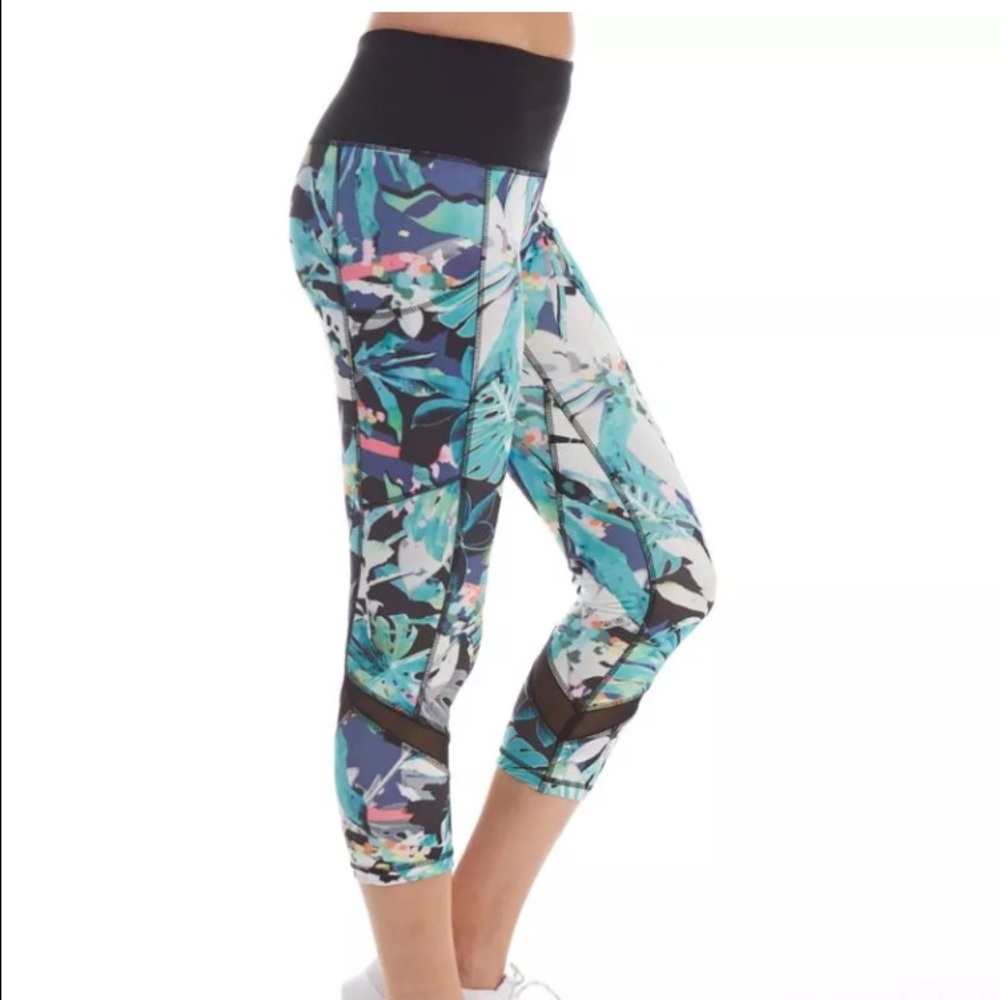 Gottex Capri Leggings Yoga Workout Gym Exercise
