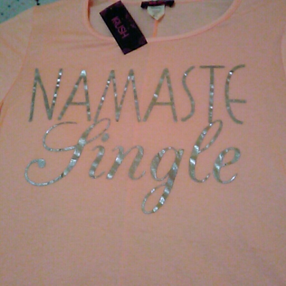 Cute and super soft t-shirt - Picture 2 of 2