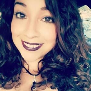 Meet your Posher, Yvette