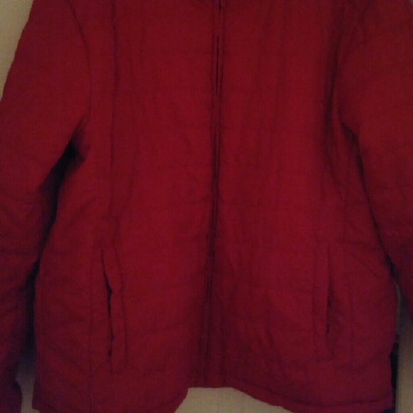 Red down jacket - Picture 2 of 2