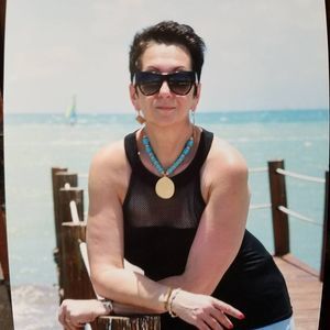 Meet your Posher, Irina