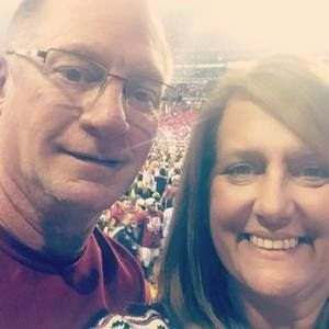 Meet your Posher, Angela