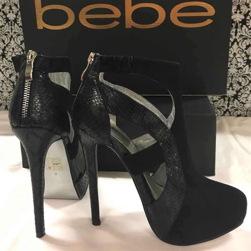 BEBE Paris Snakeskin Suede Cut Out Bootie SALE!!! - Picture 5 of 5
