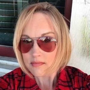 Meet your Posher, Sherri