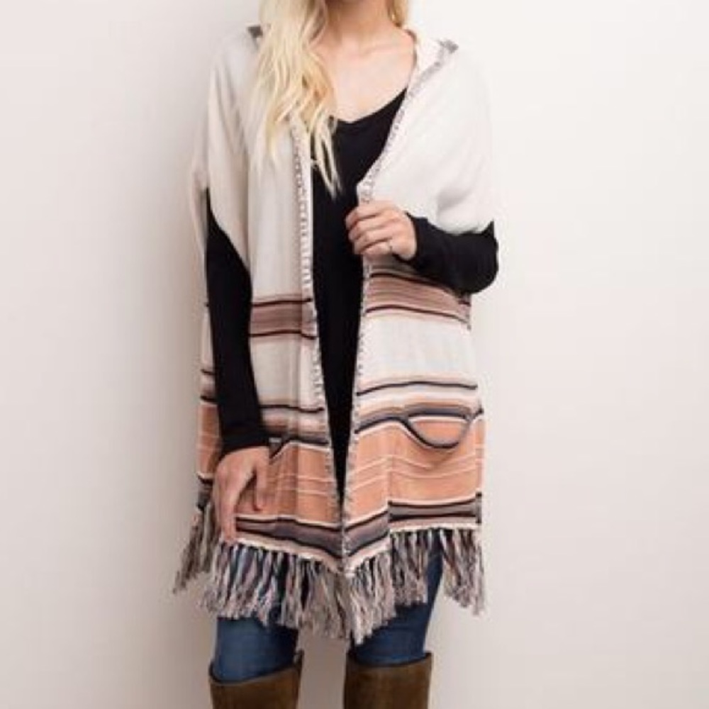 Berry Bliss Boutique~ Poncho with Hoodie! - Picture 1 of 4