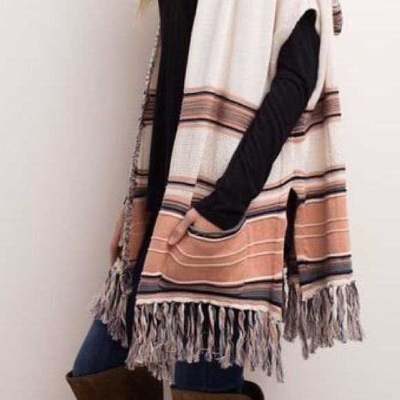 Berry Bliss Boutique~ Poncho with Hoodie! - Picture 3 of 4