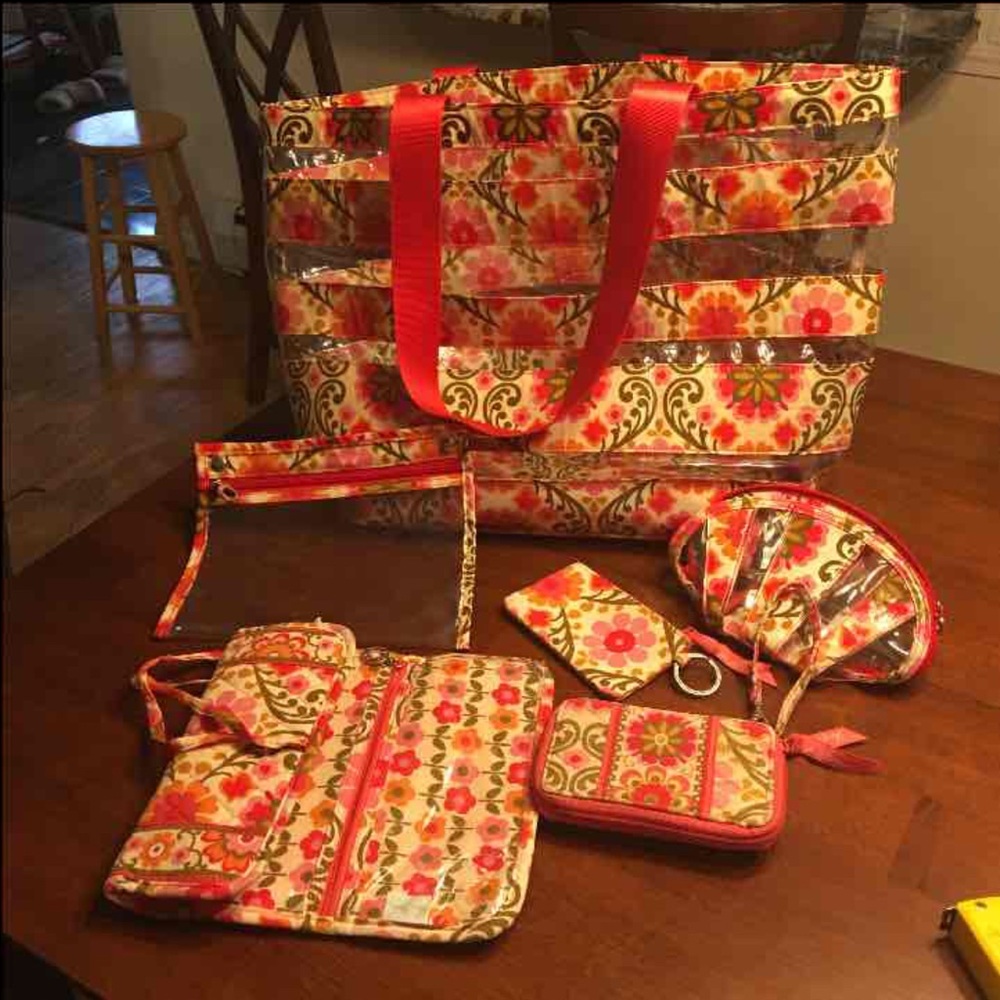 Vera Bradley 6 piece travel set
