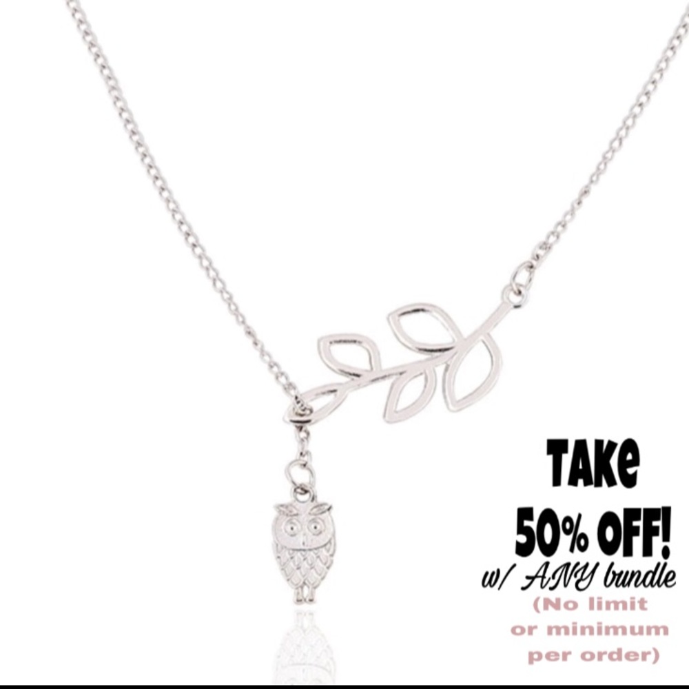Light and Thin Owl Front Closing Necklace