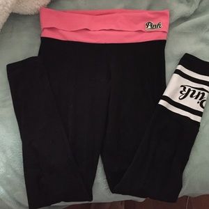 Pink yoga leggings