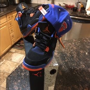 New York Knicks Jordan 4 size 12