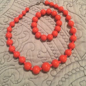 Coral necklace and bracelet