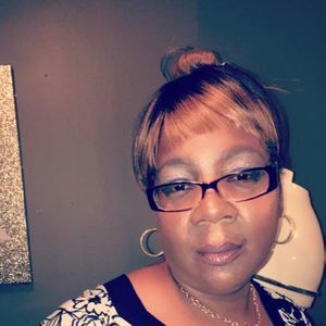 Meet your Posher, Constance