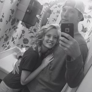 Meet your Posher, Sidney