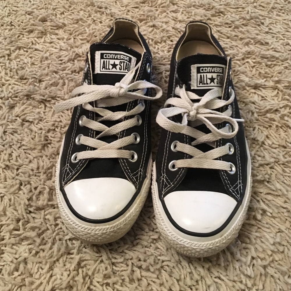 Converse black size 7.5