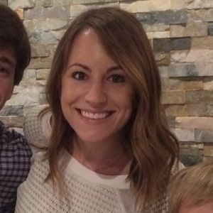 Meet your Posher, Courtney