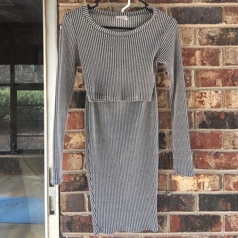 Long sleeve gray pinstriped 2 piece