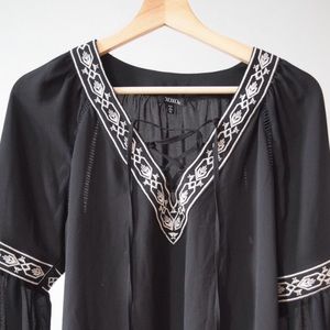 Loose long sleeve top