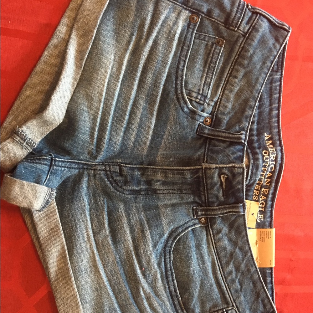 American Eagle women's NWT shortie size 8