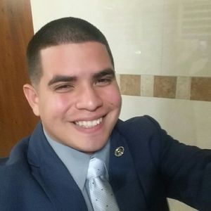 Meet your Posher, Luis