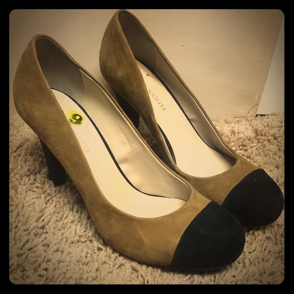 Franco Sarto pumps