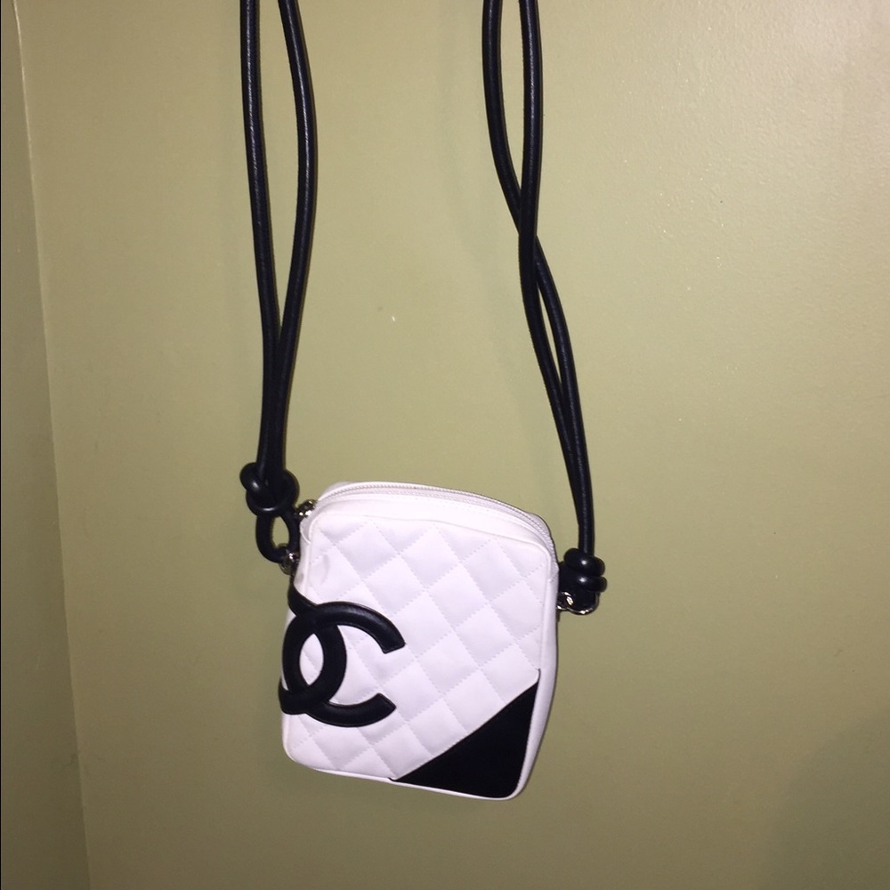 CHANEL LIGNE CAMBON CROSSBODY