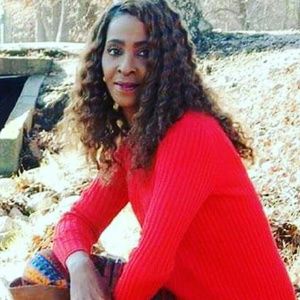 Meet your Posher, Joyce