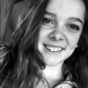 Meet your Posher, Lizzy