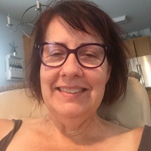 Meet your Posher, Deb