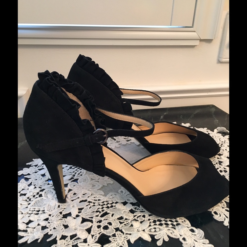 Black Suede heels