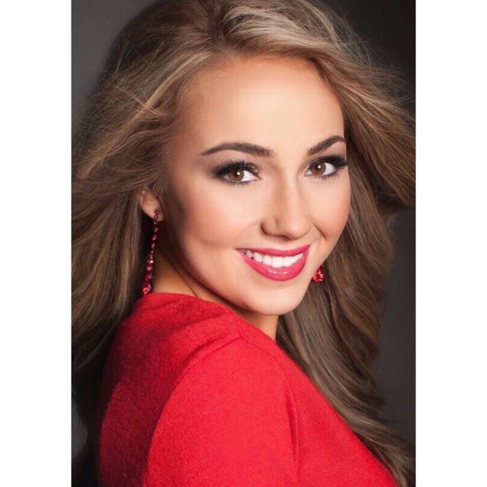 Meet your Posher, Jacey