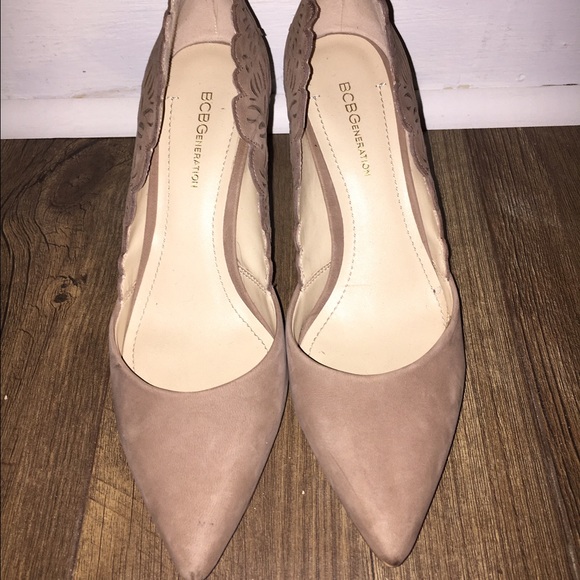 High Heel Pumps - Picture 1 of 3