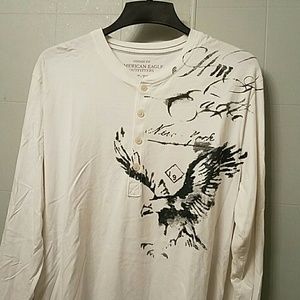 American Eagle LS shirt