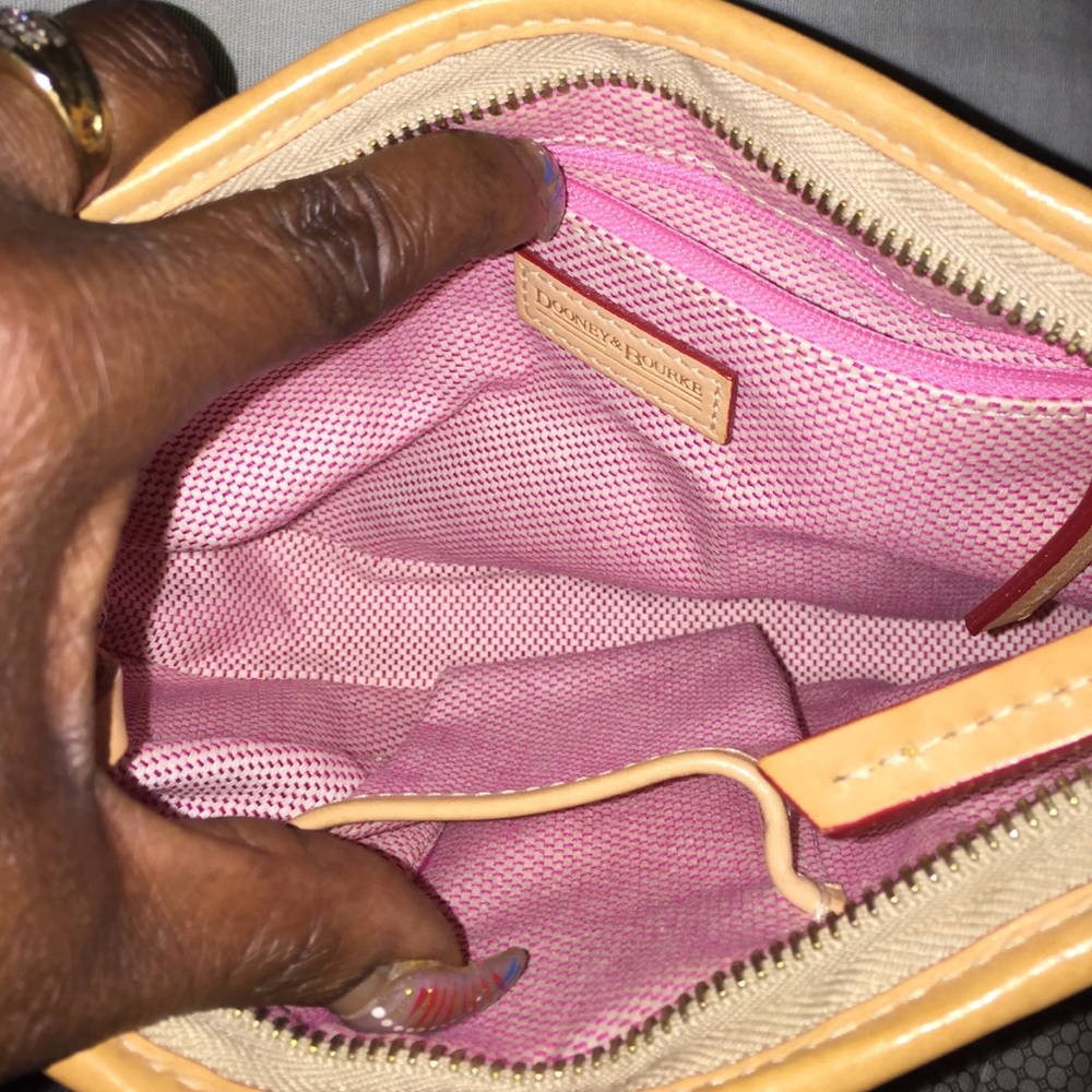 Pocket book - Picture 3 of 3