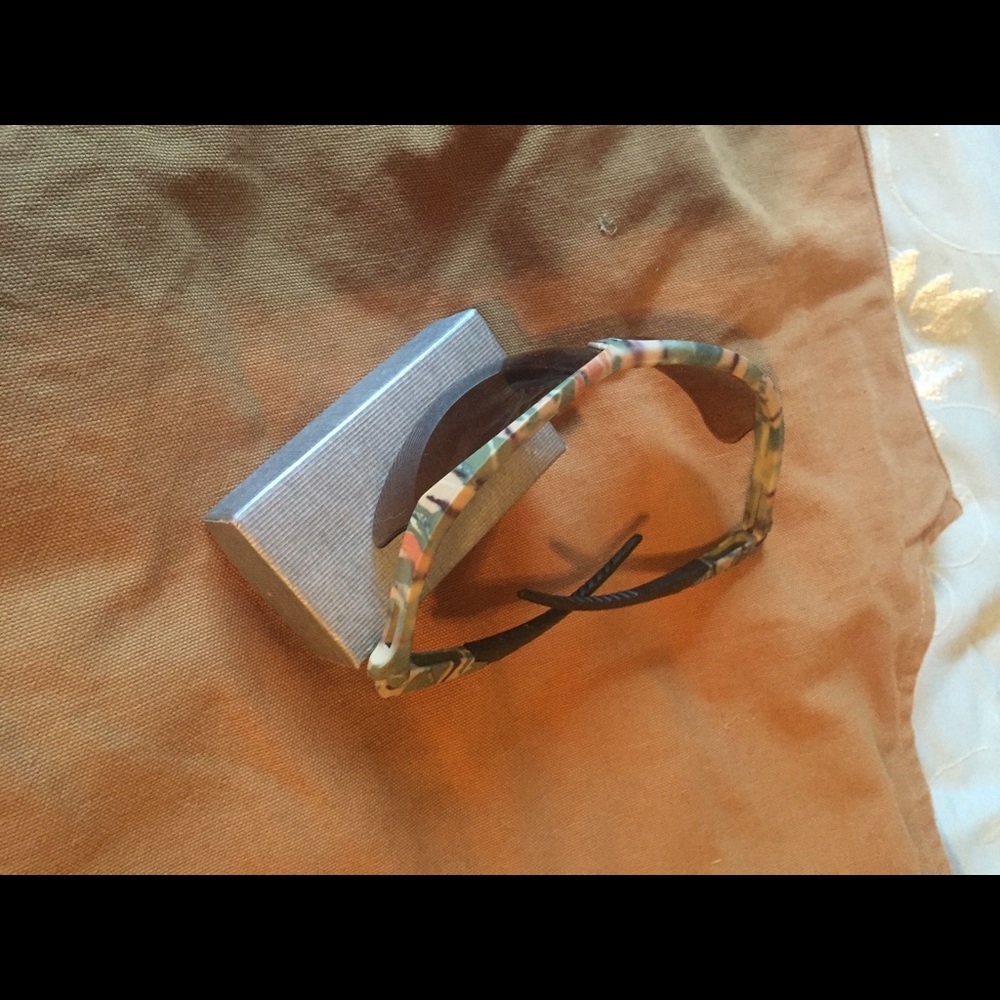 Camo glasses