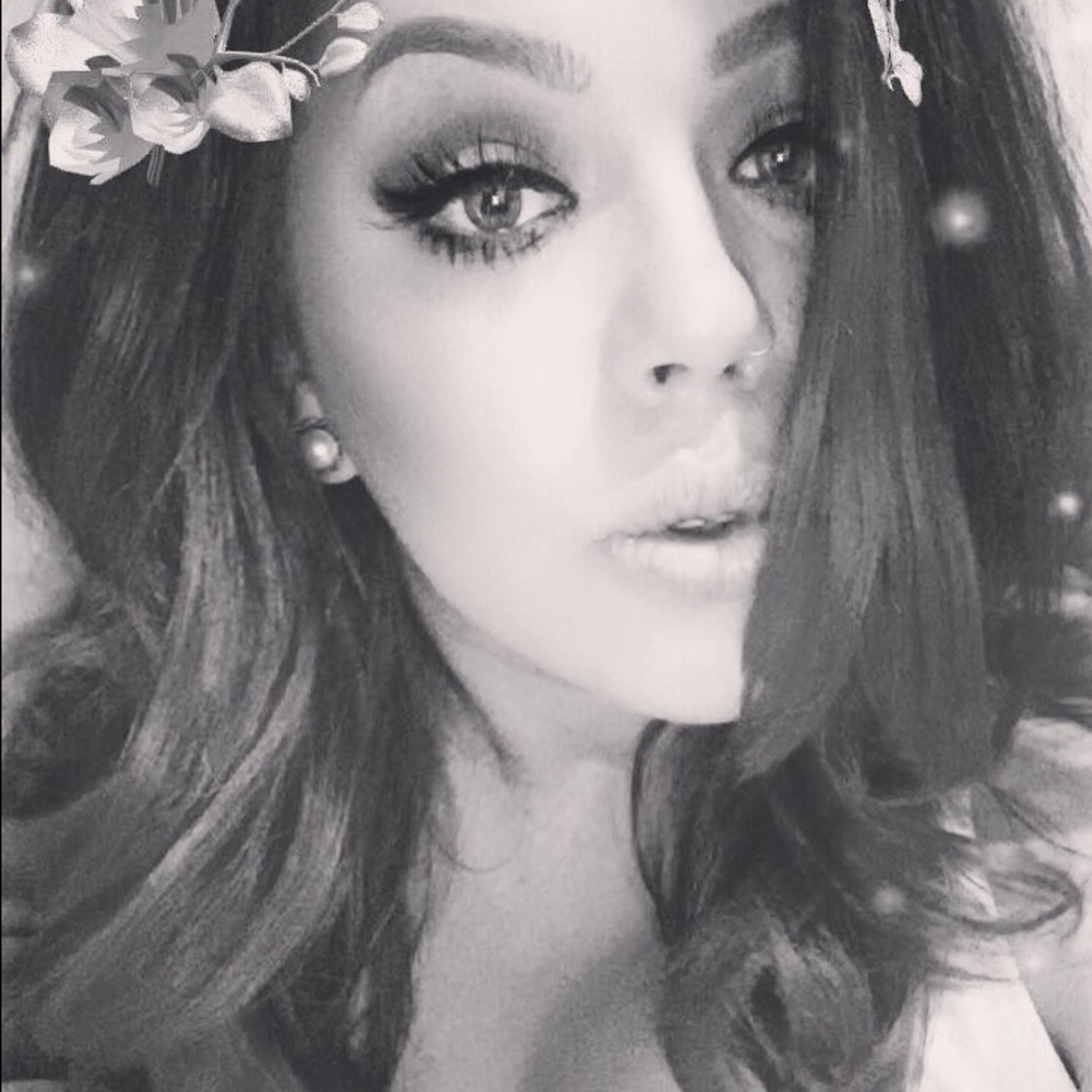 Meet your Posher, Brittany