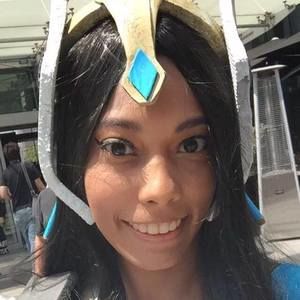 Meet your Posher, Yvonne