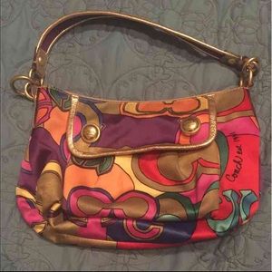 Coach authentic shoulder bag
